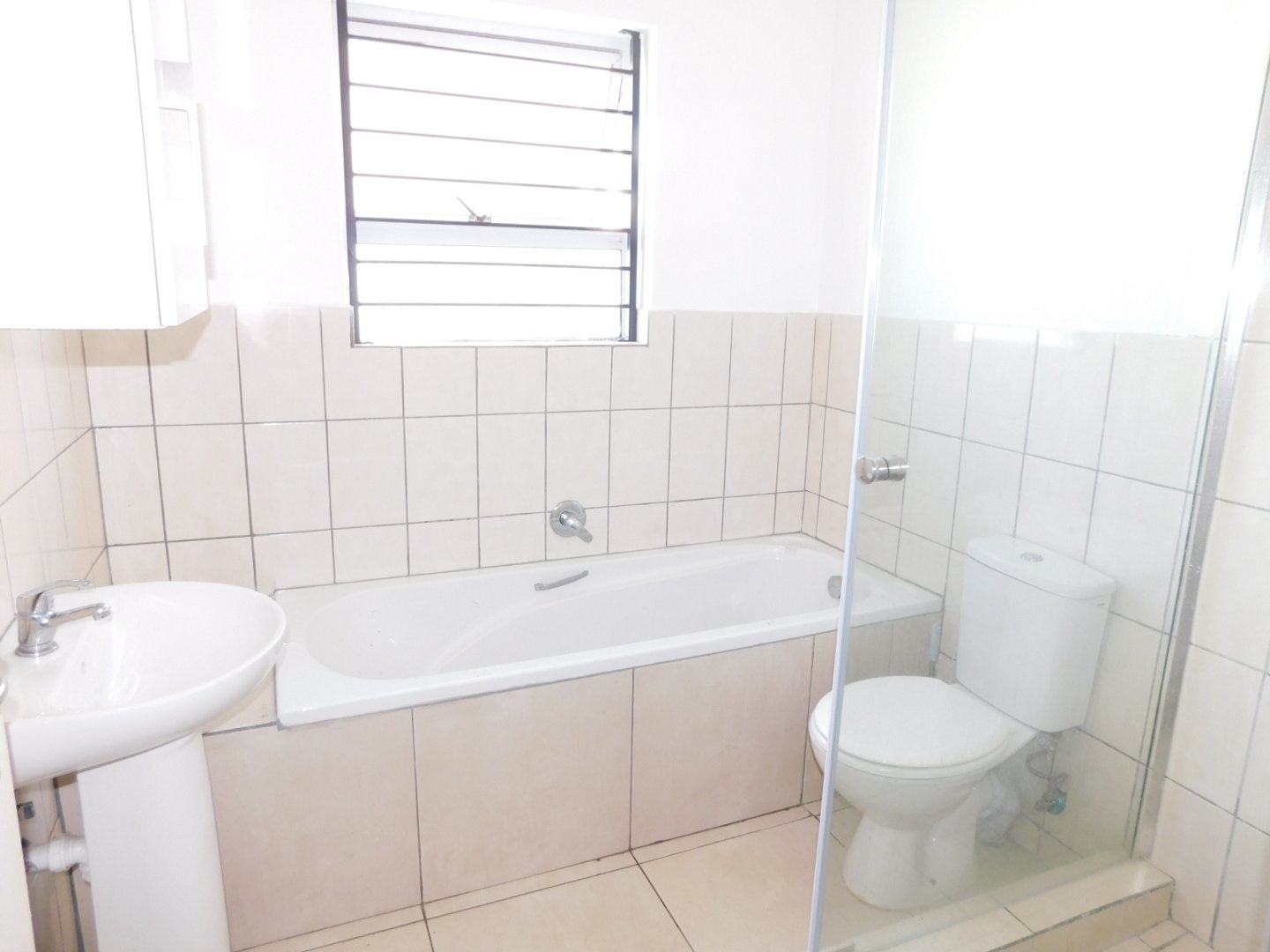 3 Bedroom Property for Sale in Broadlands Western Cape